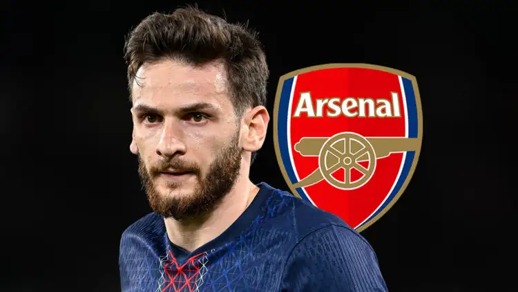 Arsenal transfer news: Khvicha Kvaratskhelia future at PSG addressed by father